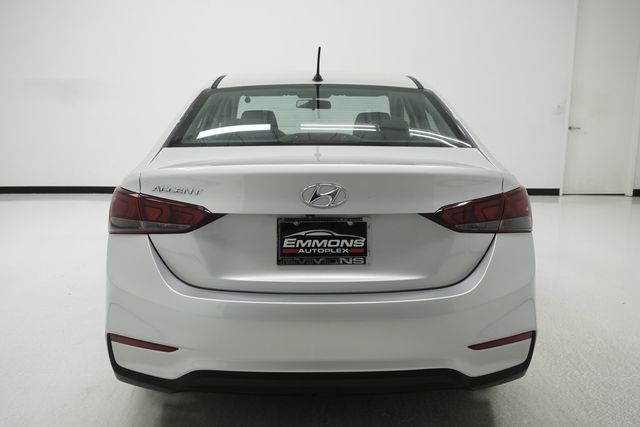 2021 Hyundai Accent SE Sedan IVT - 23030655 - 4
