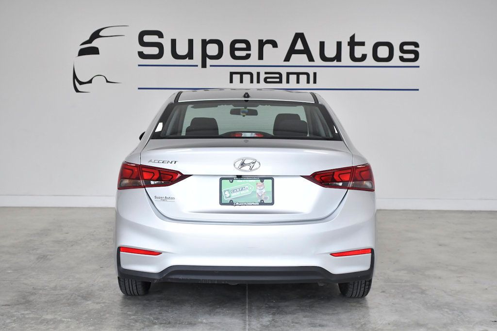 2021 Hyundai Accent SE Sedan IVT - 22422455 - 4