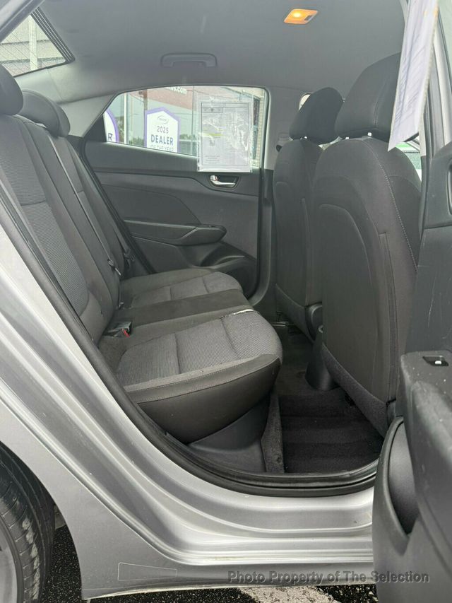 2021 Hyundai Accent SE SEDAN W/BACK UP CAMERA & APPLE SIRI EYES FREE  - 23017546 - 43
