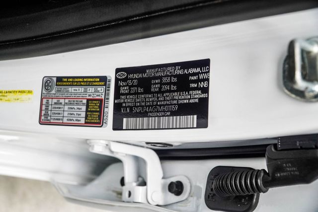 2021 Hyundai Elantra Limited IVT SULEV - 23029433 - 43