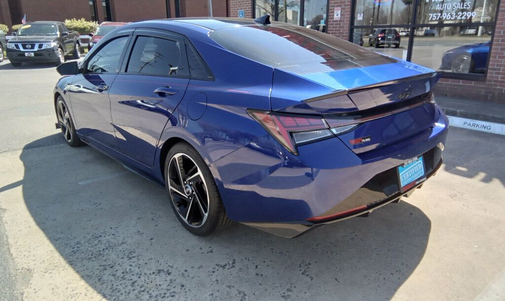 2021 Hyundai Elantra N Line photo 2