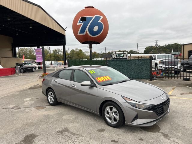 2021 Hyundai Elantra SE - 22937825 - 0
