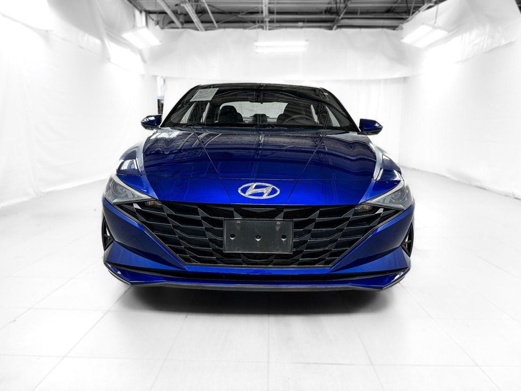 2021 Hyundai Elantra SE photo 2
