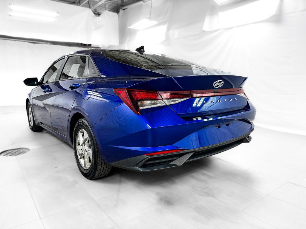2021 Hyundai Elantra SE photo 4