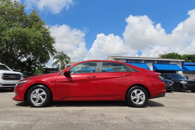 2021 HYUNDAI ELANTRA SE IVT - 22563129 - 9