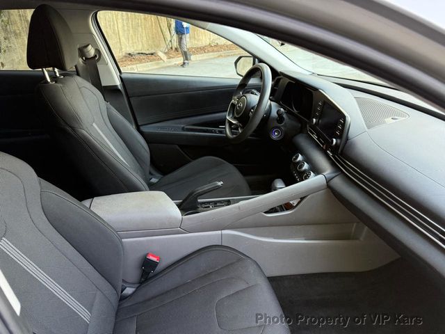 2021 Hyundai Elantra SE IVT - 23005287 - 8
