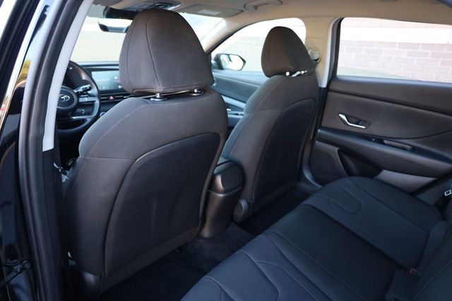 2021 Hyundai Elantra SE IVT - 22932749 - 10