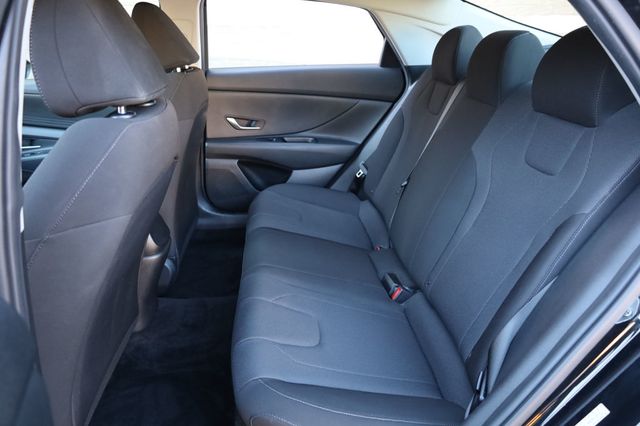 2021 Hyundai Elantra SE IVT - 22932749 - 11