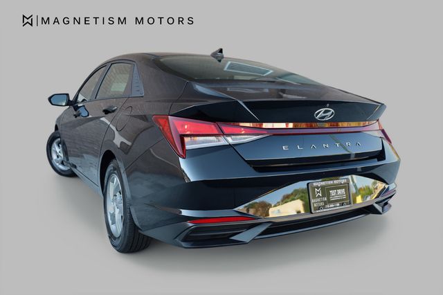 2021 Hyundai Elantra SE IVT - 22932749 - 2