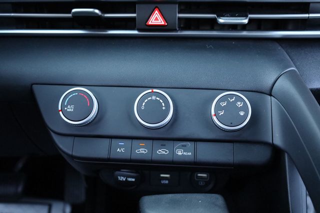 2021 Hyundai Elantra SE IVT - 22932749 - 30