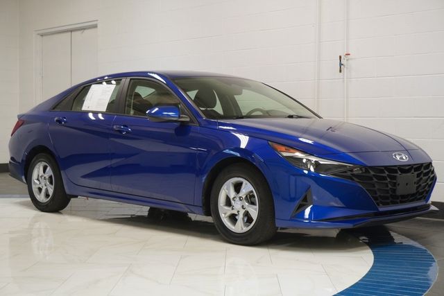 2021 Hyundai Elantra SE photo 2