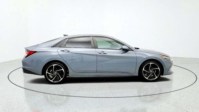 2021 Hyundai Elantra SE IVT SULEV *Ltd Avail* - 23091917 - 3