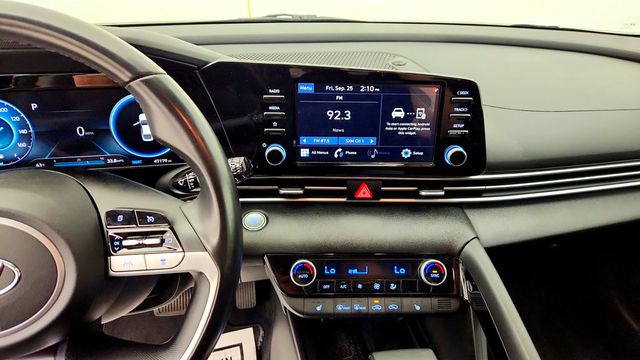 2021 Hyundai Elantra SE IVT SULEV w/ Convenience Package - 23087270 - 16