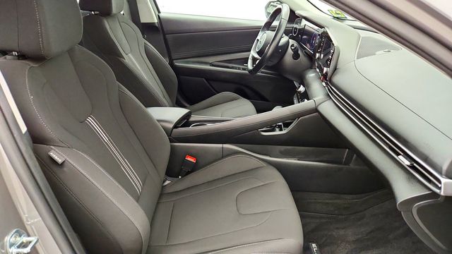 2021 Hyundai Elantra SE IVT SULEV w/ Convenience Package - 23087270 - 20