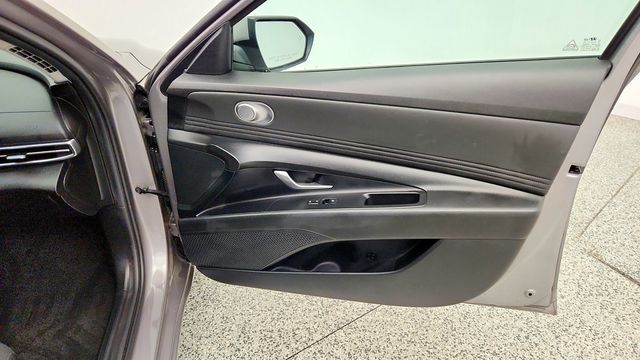 2021 Hyundai Elantra SE IVT SULEV w/ Convenience Package - 23087270 - 22