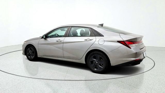 2021 Hyundai Elantra SE IVT SULEV w/ Convenience Package - 23087270 - 6