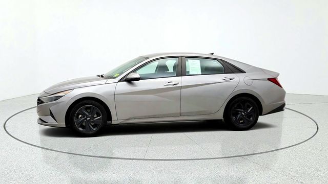 2021 Hyundai Elantra SE IVT SULEV w/ Convenience Package - 23087270 - 7