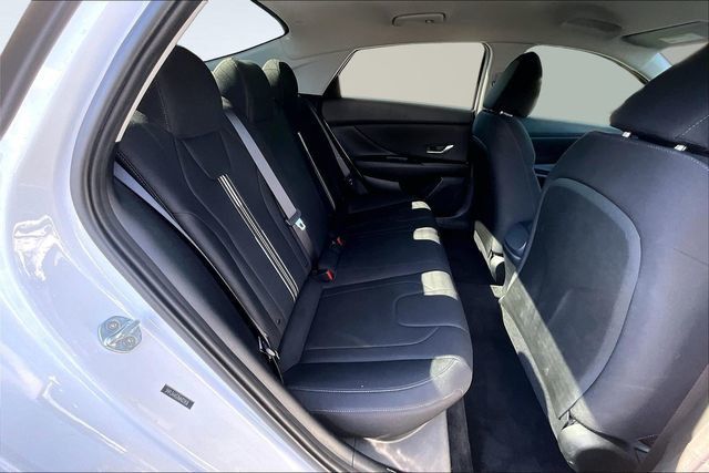 2021 Hyundai Elantra SEL - 22988529 - 14