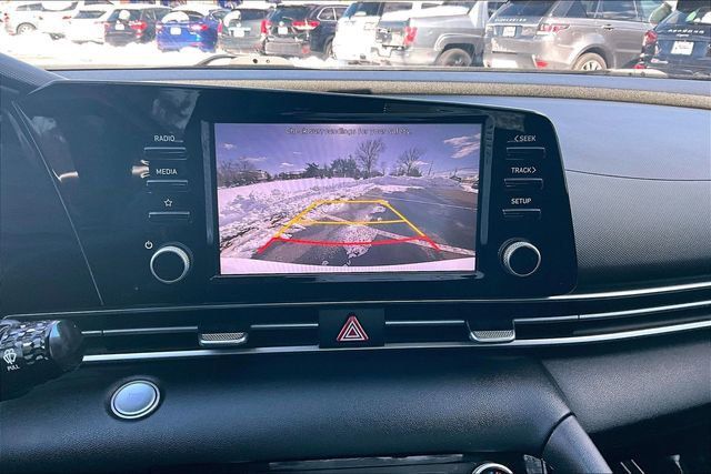 2021 Hyundai Elantra SEL - 22988529 - 27