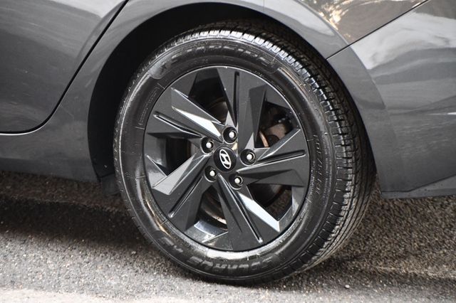 2021 Hyundai Elantra SEL IVT - 22974885 - 12