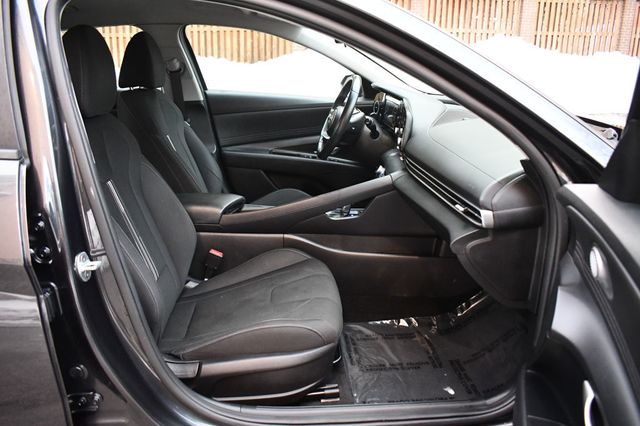 2021 Hyundai Elantra SEL IVT - 22974885 - 26