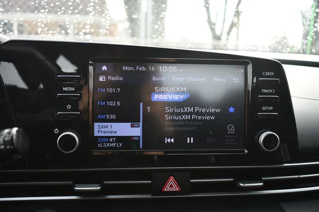 2021 Hyundai Elantra SEL IVT - 22974885 - 38