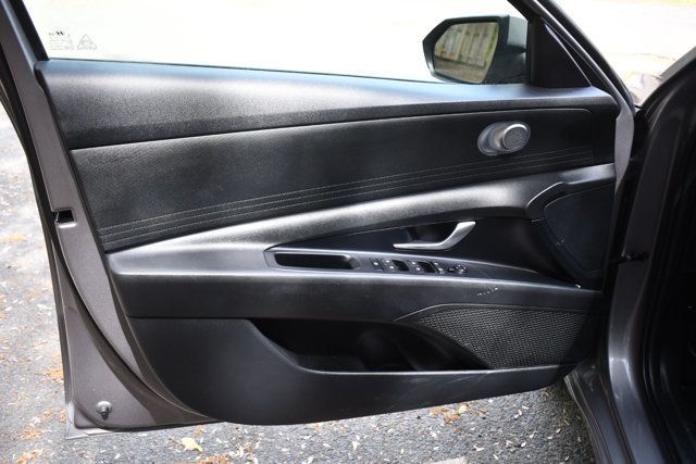 2021 Hyundai Elantra SEL IVT - 23011344 - 14