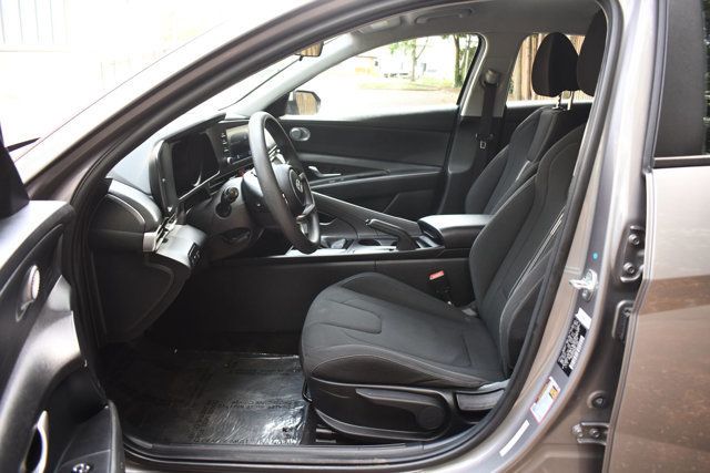2021 Hyundai Elantra SEL IVT - 23011344 - 17