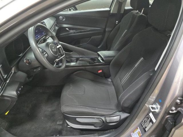 2021 Hyundai Elantra SEL IVT - 23011344 - 4
