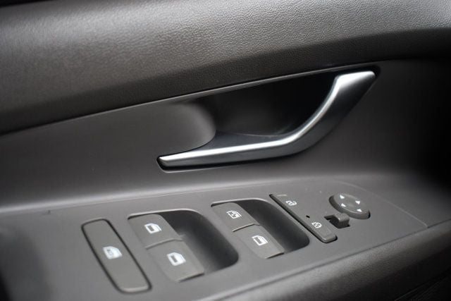 2021 Hyundai Elantra SEL IVT - 23012939 - 17