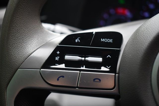 2021 Hyundai Elantra SEL IVT - 23012939 - 22