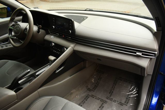 2021 Hyundai Elantra SEL IVT - 23012939 - 31