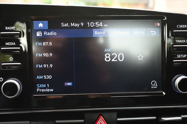 2021 Hyundai Elantra SEL IVT - 23012963 - 33