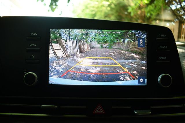 2021 Hyundai Elantra SEL IVT - 23024245 - 37
