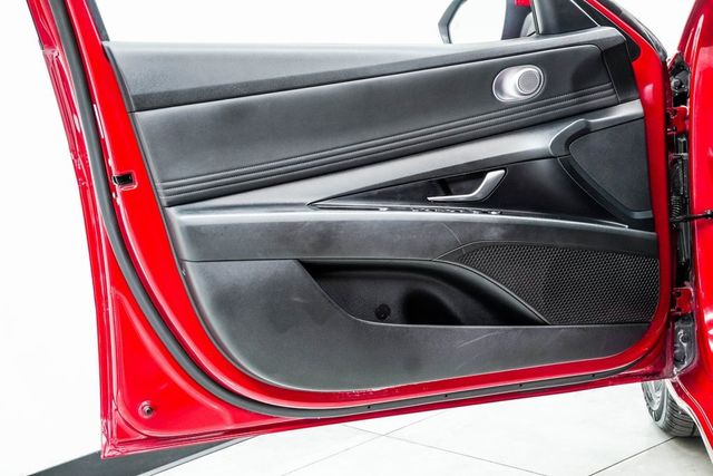 2021 Hyundai Elantra SEL IVT - 22971307 - 39