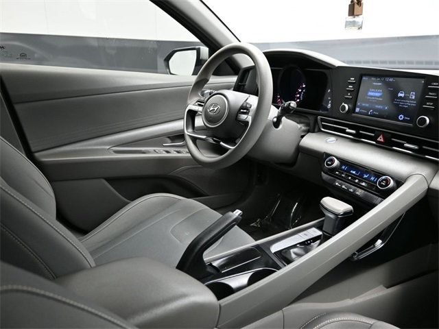 2021 Hyundai Elantra SEL IVT - 22945746 - 17