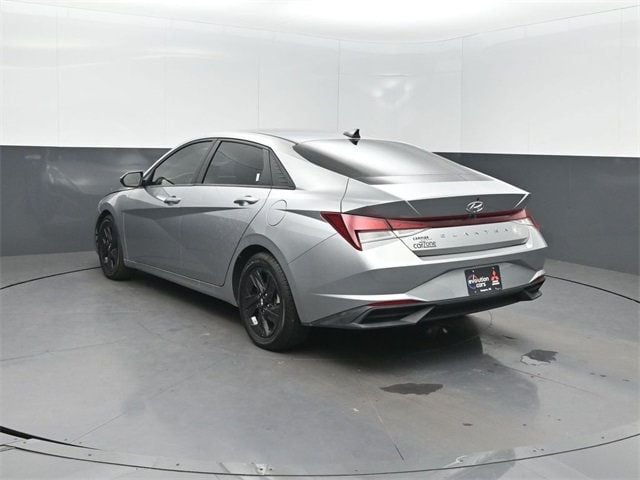 2021 Hyundai Elantra SEL IVT - 22945746 - 2