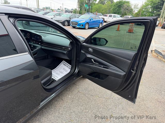 2021 Hyundai Elantra SEL IVT *Ltd Avail* - 23025332 - 11