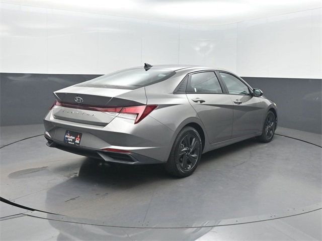 2021 Hyundai Elantra SEL IVT SULEV - 22951623 - 32