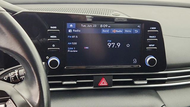 2021 Hyundai Elantra SEL IVT SULEV *Ltd Avail* w/ Premium Package & Convenience Pkg - 23044347 - 17