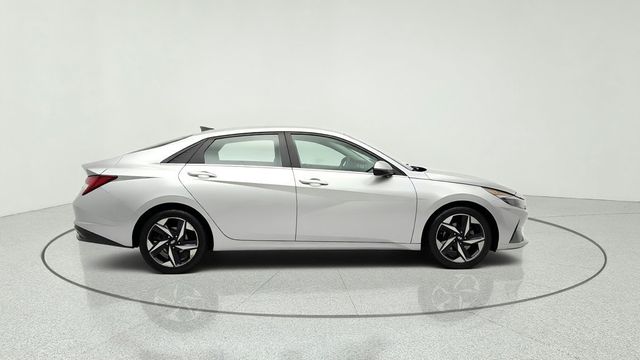 2021 Hyundai Elantra SEL IVT SULEV *Ltd Avail* w/ Premium Package & Convenience Pkg - 23044347 - 3