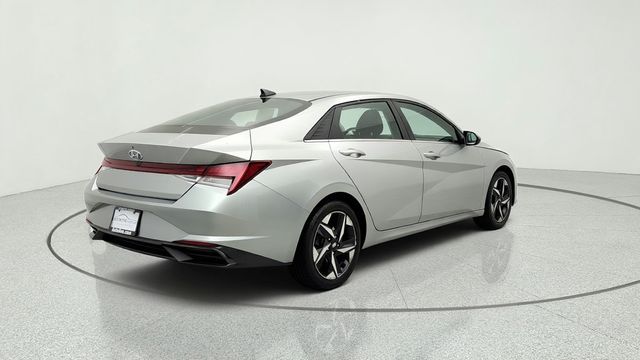 2021 Hyundai Elantra SEL IVT SULEV *Ltd Avail* w/ Premium Package & Convenience Pkg - 23044347 - 4