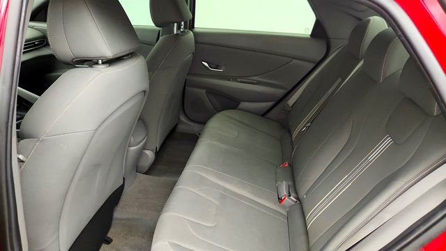 2021 Hyundai Elantra SEL IVT with Convenience Package - 22975407 - 19