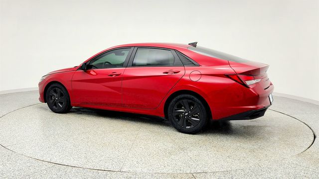 2021 Hyundai Elantra SEL IVT with Convenience Package - 22975407 - 6
