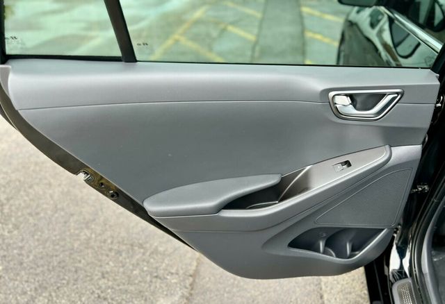 2021 Hyundai Ioniq Plug-In Hybrid Limited Hatchback - 23036042 - 13