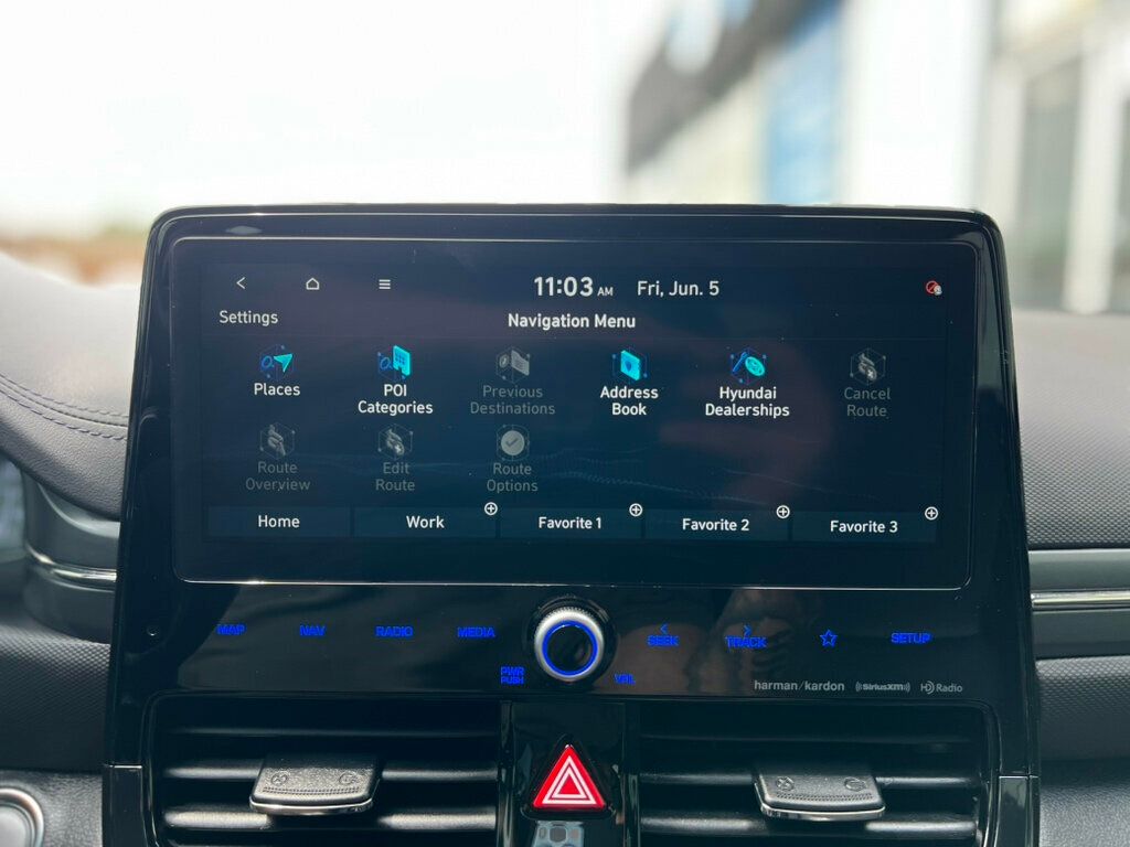 2021 Hyundai Ioniq Plug-In Hybrid Limited Hatchback - 23036042 - 21