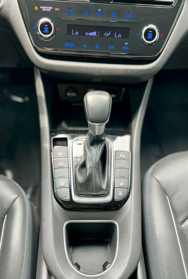 2021 Hyundai Ioniq Plug-In Hybrid Limited Hatchback - 23036042 - 27