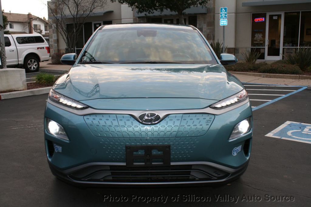 2021 Hyundai Kona EV Limited FWD - 22292703 - 12