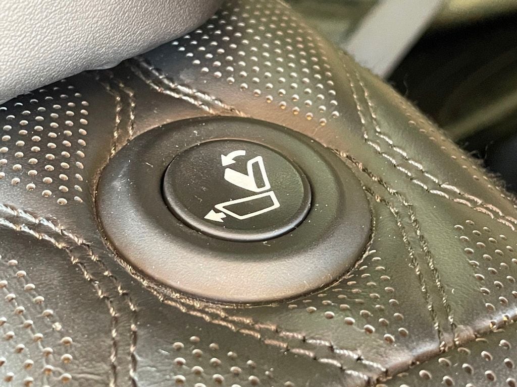 2021 Hyundai Palisade Limited AWD - 22979771 - 20