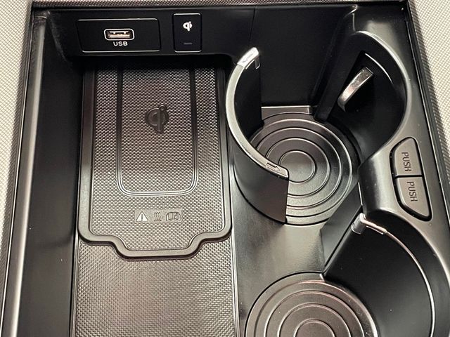 2021 Hyundai Palisade Limited AWD - 22979771 - 43